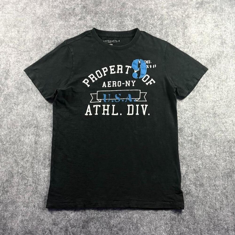 Aeropostale Property Of Aero NY T-Shirt Mens M Black Blue 9 Applique Varsity